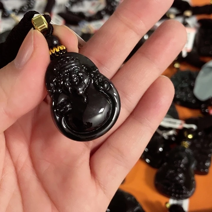 翡翠挂件未镶嵌廋***驼