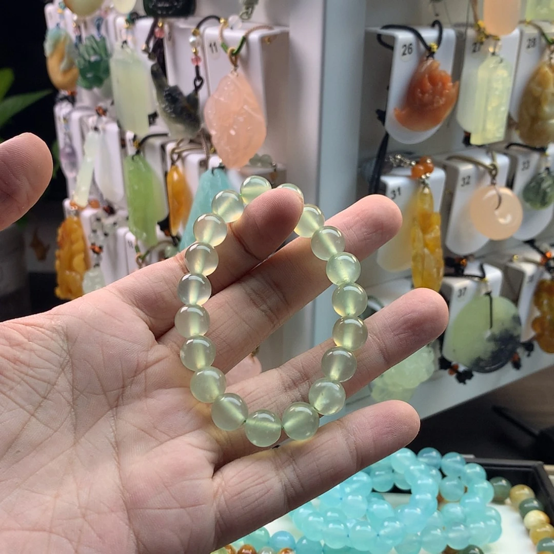 【闪购商品】蛇纹石玉颈饰未镶嵌
