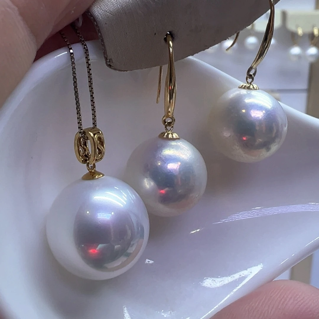 淡水珍珠18K金镶嵌吊坠(赠链)