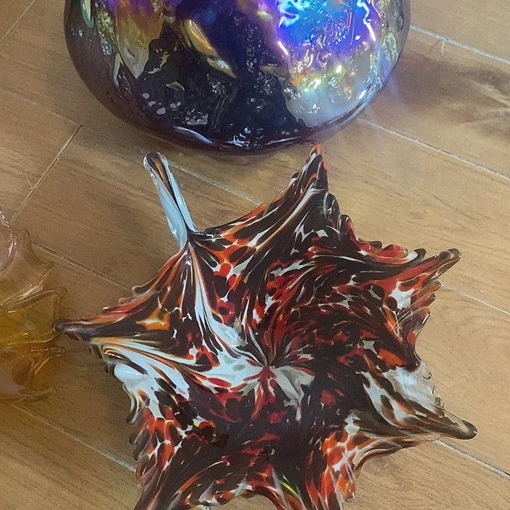 麦***夫琉璃家大业大，金碧辉煌