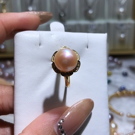 淡水珍珠银S925镶嵌耳饰