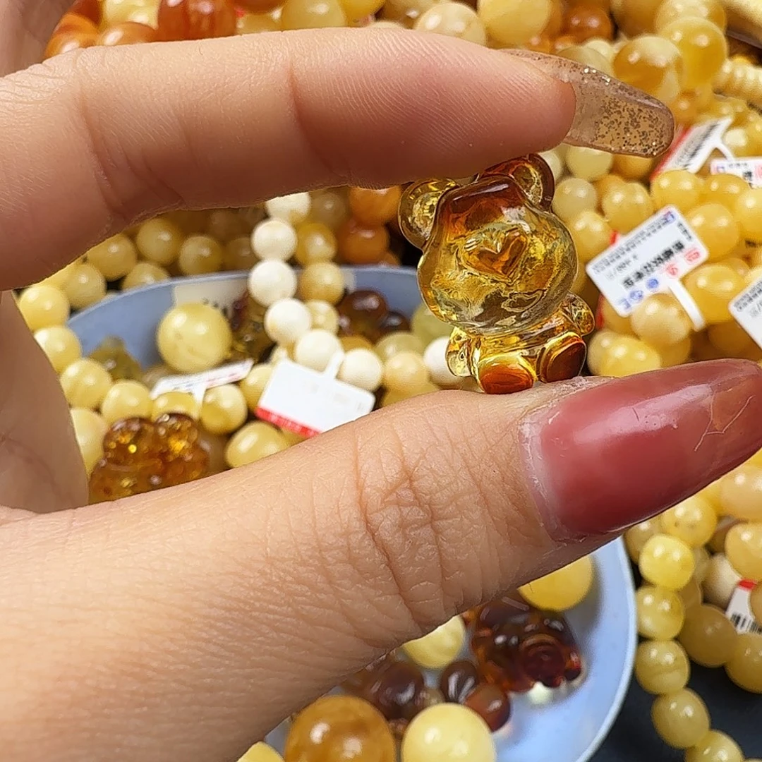 琥珀未镶嵌珠宝奇石