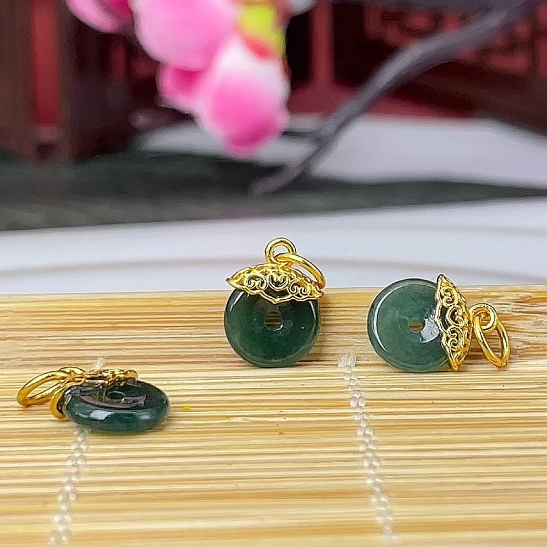 【千奇饰品】B208 蓝水翡翠小平安扣滴流8*11mm【福利回馈款】 多样性