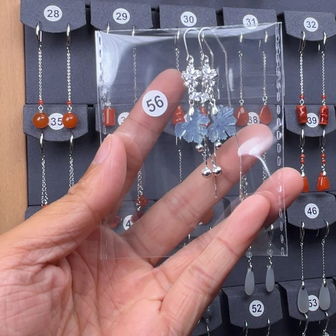 银S925镶嵌耳坠海蓝宝石小***豆