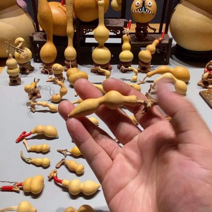 火***燚大叶紫檀（黑酸枝木类）