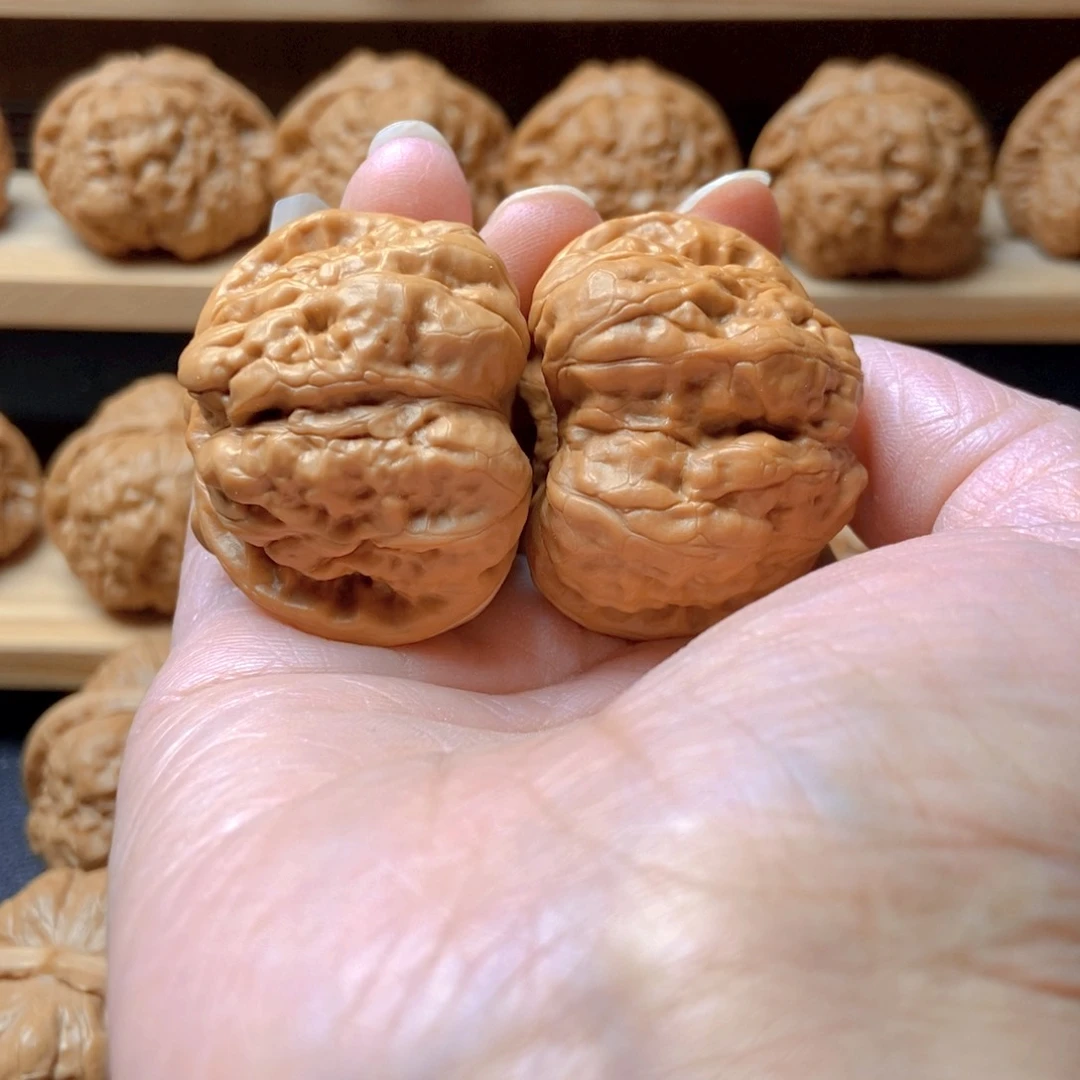 文玩核桃吊坠枫**了蛤蟆头