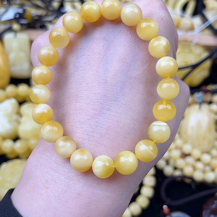 琥珀未镶嵌颈饰琥珀