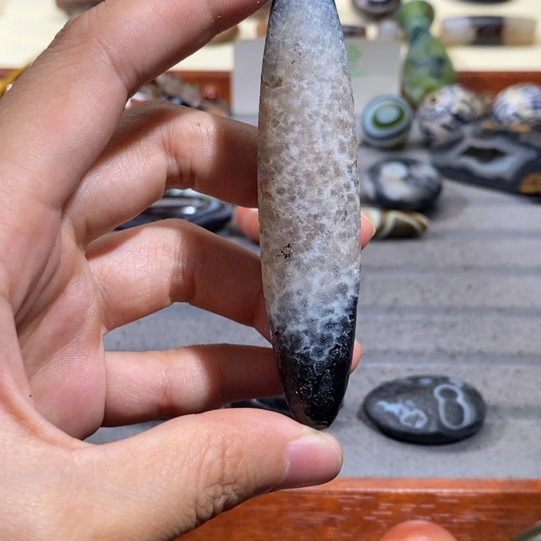 旋***兹合金颈饰玛瑙/玉髓