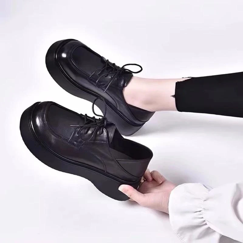 春季新款2025洋气圆头厚底百搭娃娃头英伦风系带松糕底时尚小单鞋