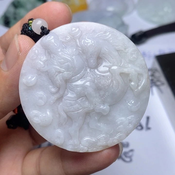 颈饰未镶嵌翡翠翡翠