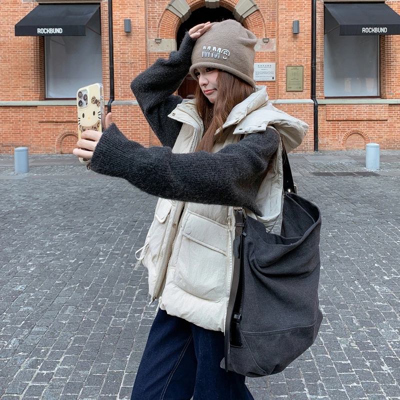 长款羽绒马夹女2025时尚新款短款背心连帽休闲大码坎肩外套保暖