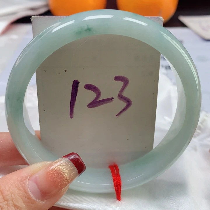 翡翠手镯未镶嵌天然翡翠62圈口