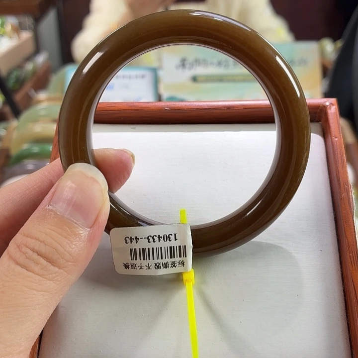 未镶嵌手镯和田玉11 55