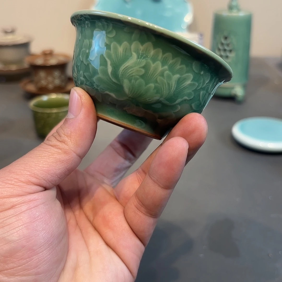 瓷片龙泉青瓷福利青瓷