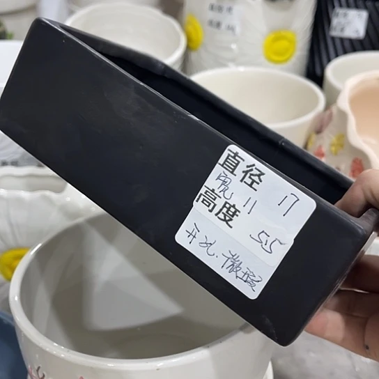 多肉绿植陶瓷花盆9.9包邮，有孔