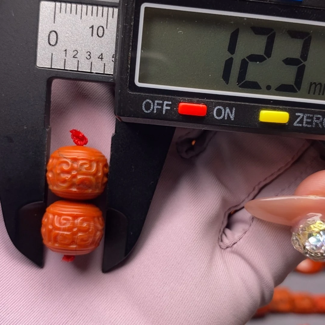 南红玛瑙未镶嵌配饰瑕疵纹裂