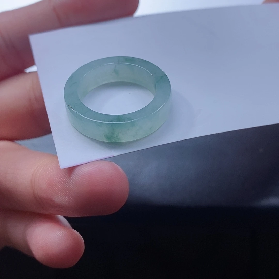 定制翡翠未镶嵌翡翠17圈口