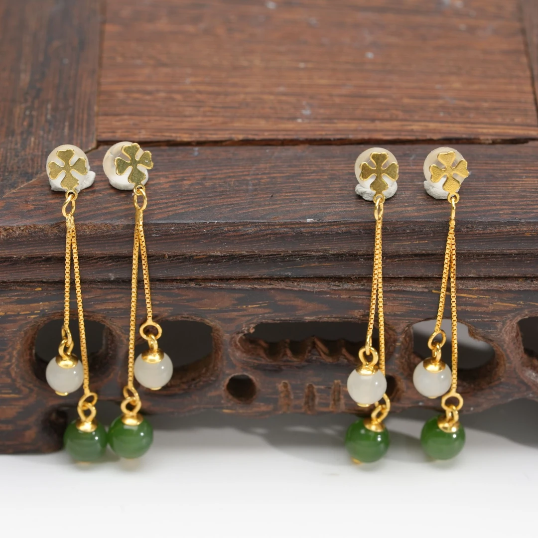 【小北好物】S925银和田玉耳钉约4-5mm【多样性发一件】2QH10X1015