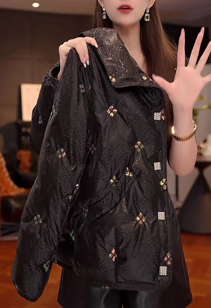 YY-【夜色萤火】高级感黑色亮珠防水防污羽绒服女