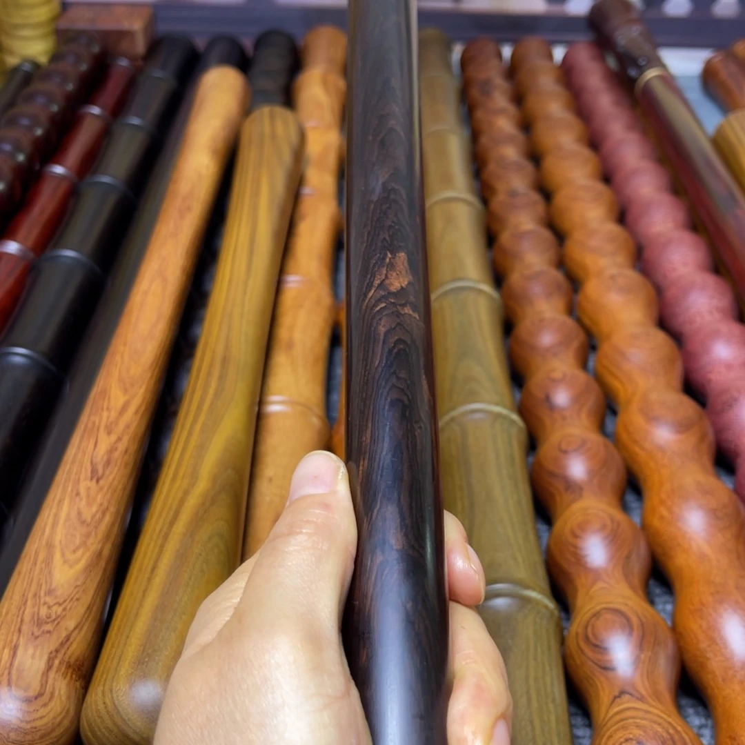 【闪购商品】用****9登山杖