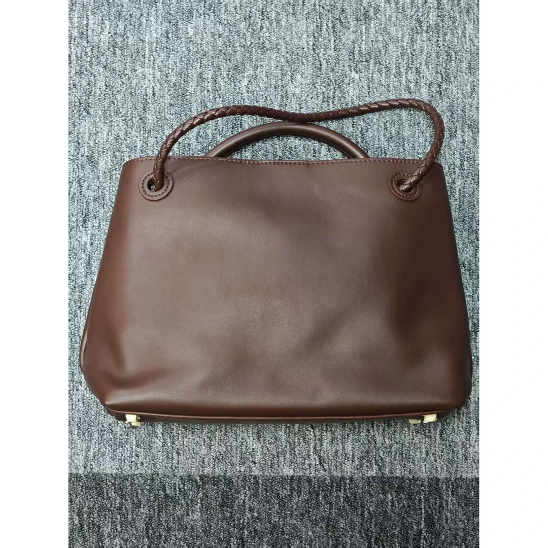 TOLEX2025新款手工时尚百搭女包8蝴蝶托特棕色黑色31CM
