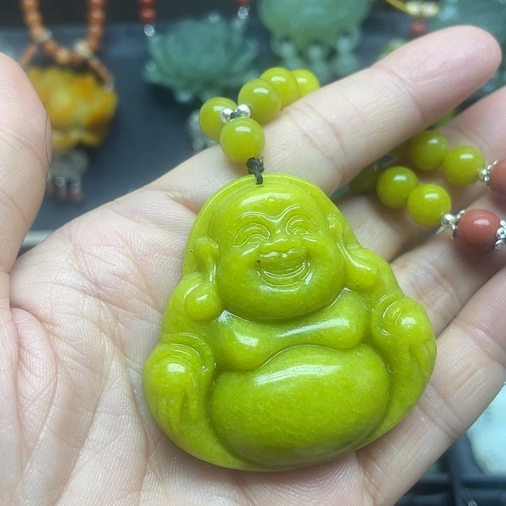 未镶嵌蛇纹石玉颈饰