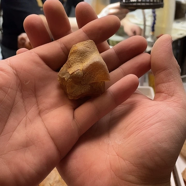 @***y定制琥珀未镶嵌天然琥珀蜜蜡