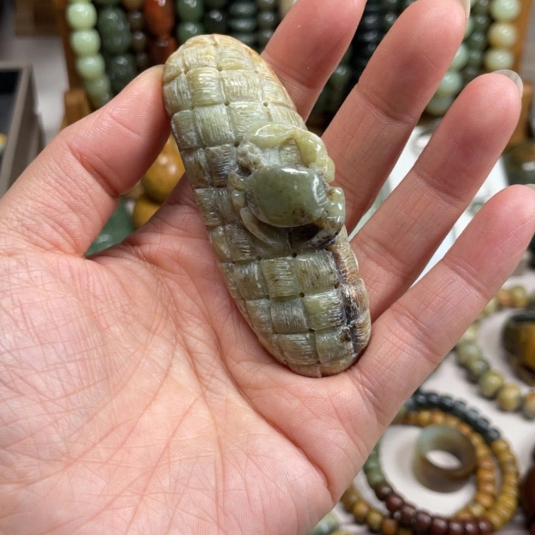 【闪购商品】岫岩河磨玉（透闪石质玉）手把件未镶嵌