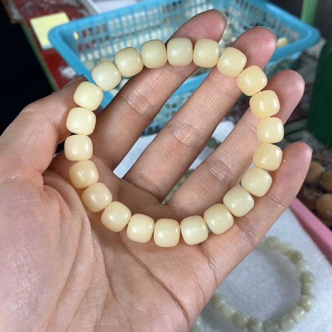 菩提根/象牙果吊坠阿*！飞