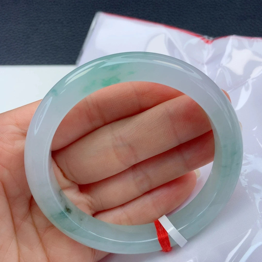 未镶嵌手镯翡翠58圈