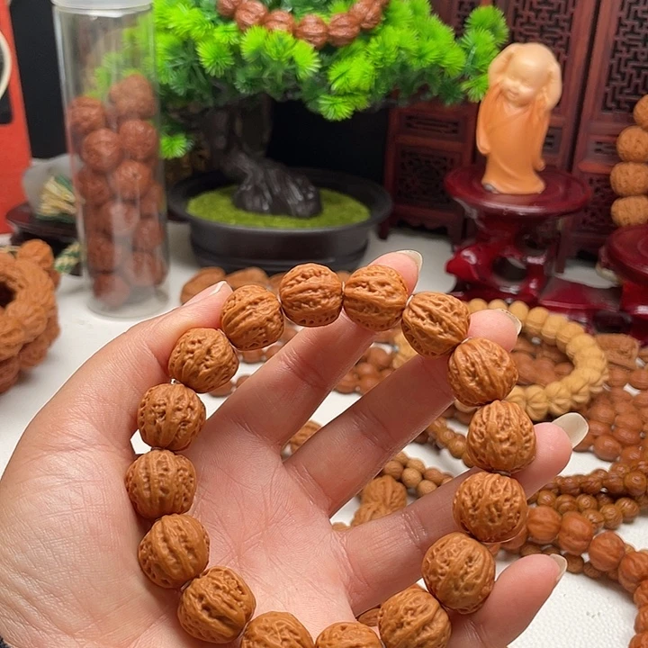 十***.桃核手串西瓜纹精八楞