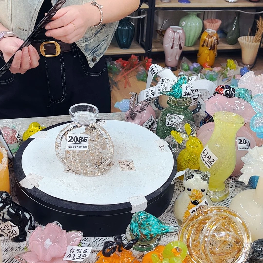 2086 家悦己琉璃工艺品