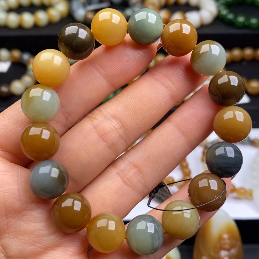 和田玉未镶嵌手串