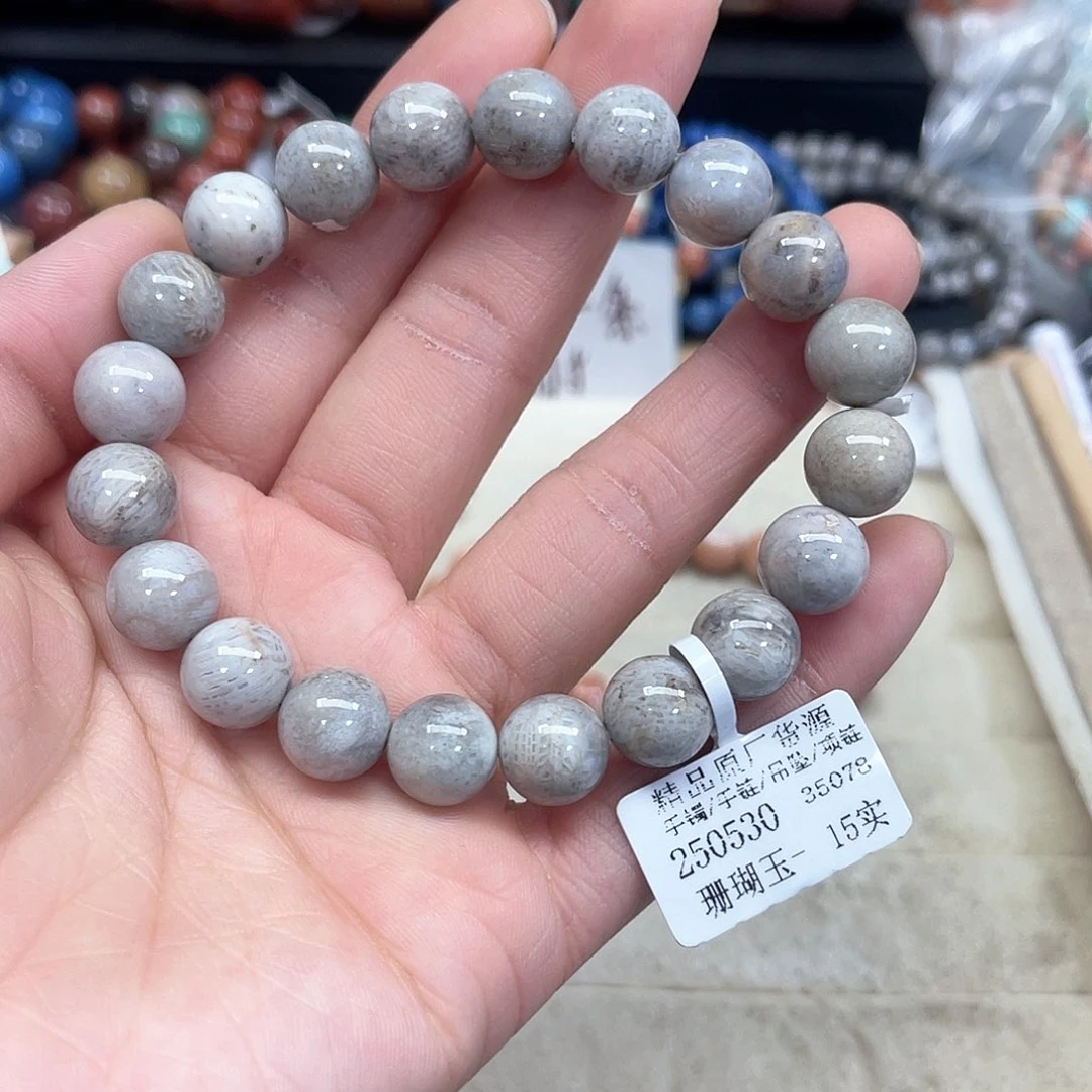 硅化珊瑚（珊瑚玉）手串未镶嵌小**头181