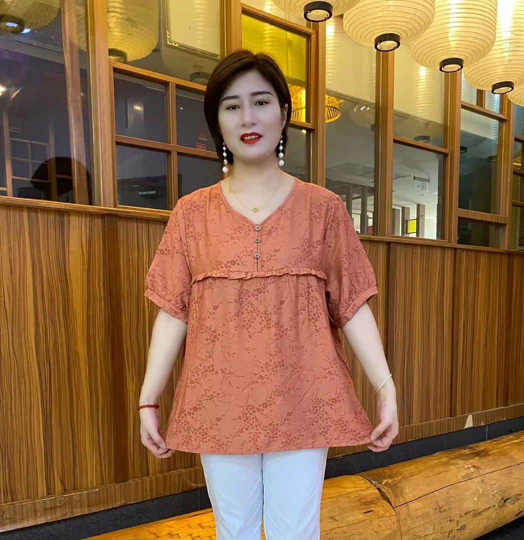 时尚休闲风宽松型常规中老年女装大码百搭夏装碎花