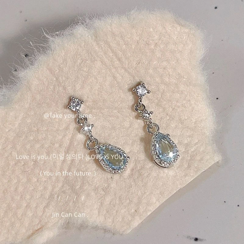 足银玻璃耳饰 [瓦尔登湖]~微镶锆石925银针浅蓝水滴耳钉 ins小巧