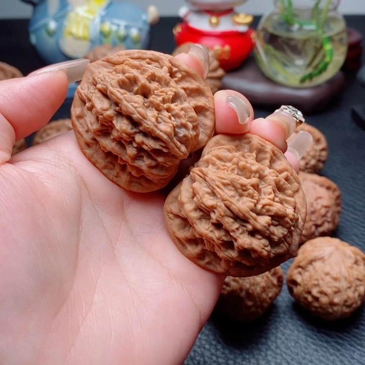 文玩核桃把件麦虎43