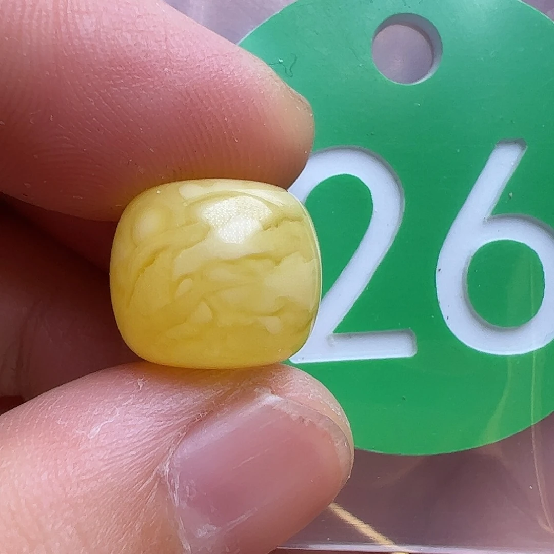 蜜蜡未镶嵌珠宝奇石12.5m m