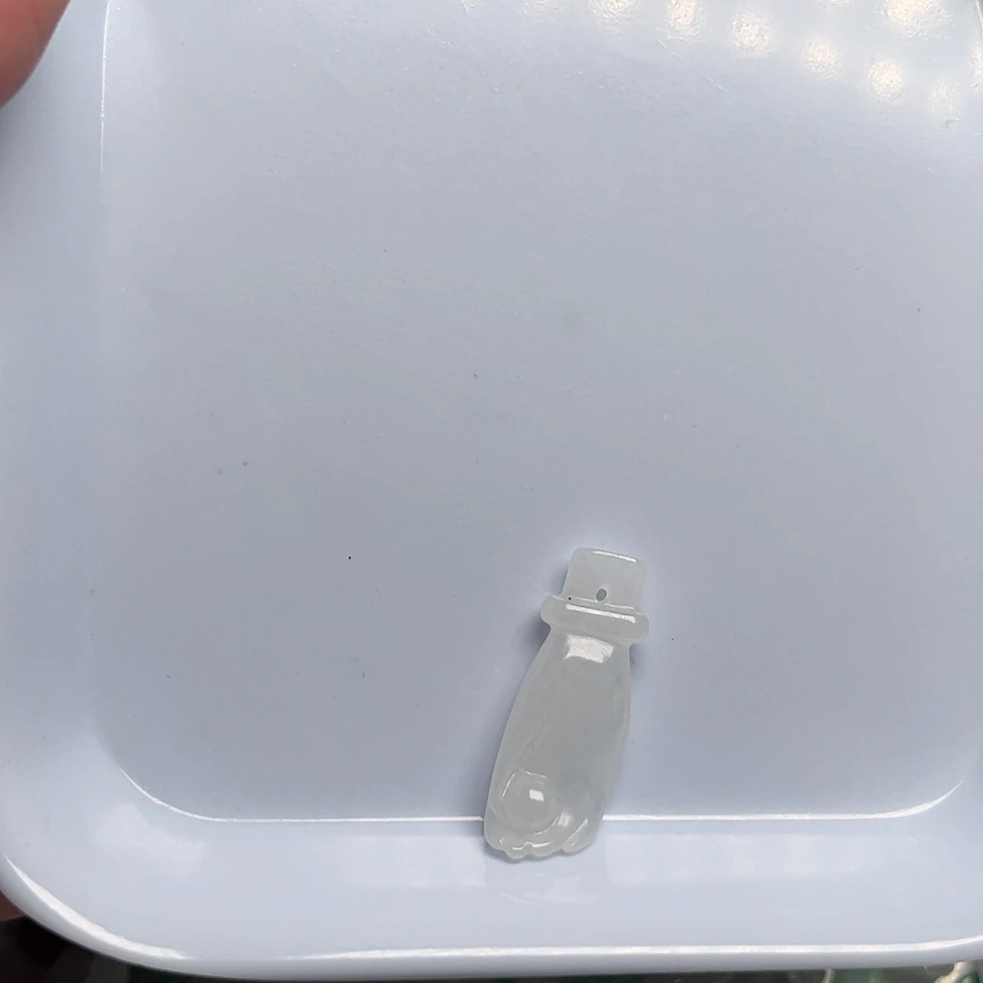 翡翠未镶嵌颈饰天然翡翠