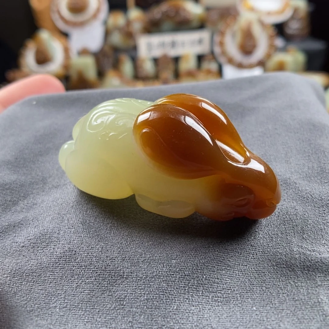 和田玉（糖玉）未镶嵌颈饰