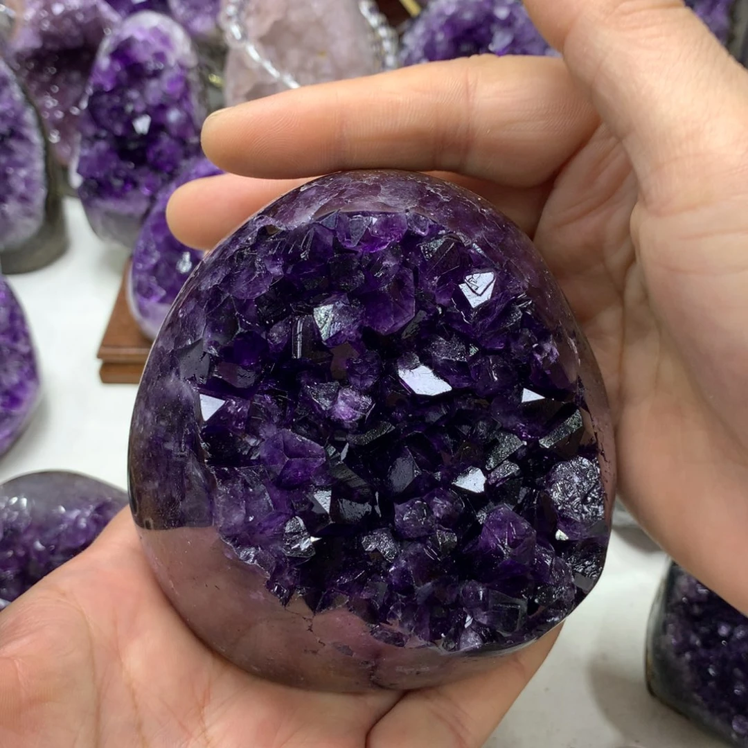 W***y紫晶未镶嵌大型摆件（非配饰）