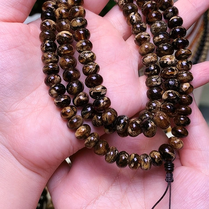 琥珀未镶嵌裸石抚顺琥珀9-38