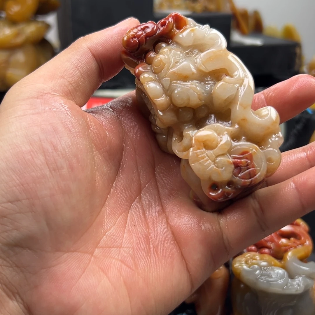 石英质玉（黄龙玉）未镶嵌黄龙玉
