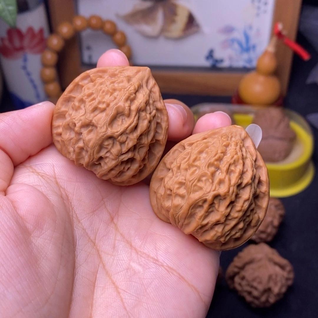 把件文玩核桃37金牛