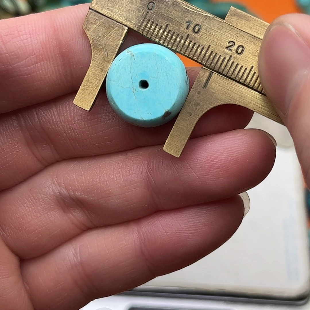 绿松石未镶嵌吊坠(赠链)