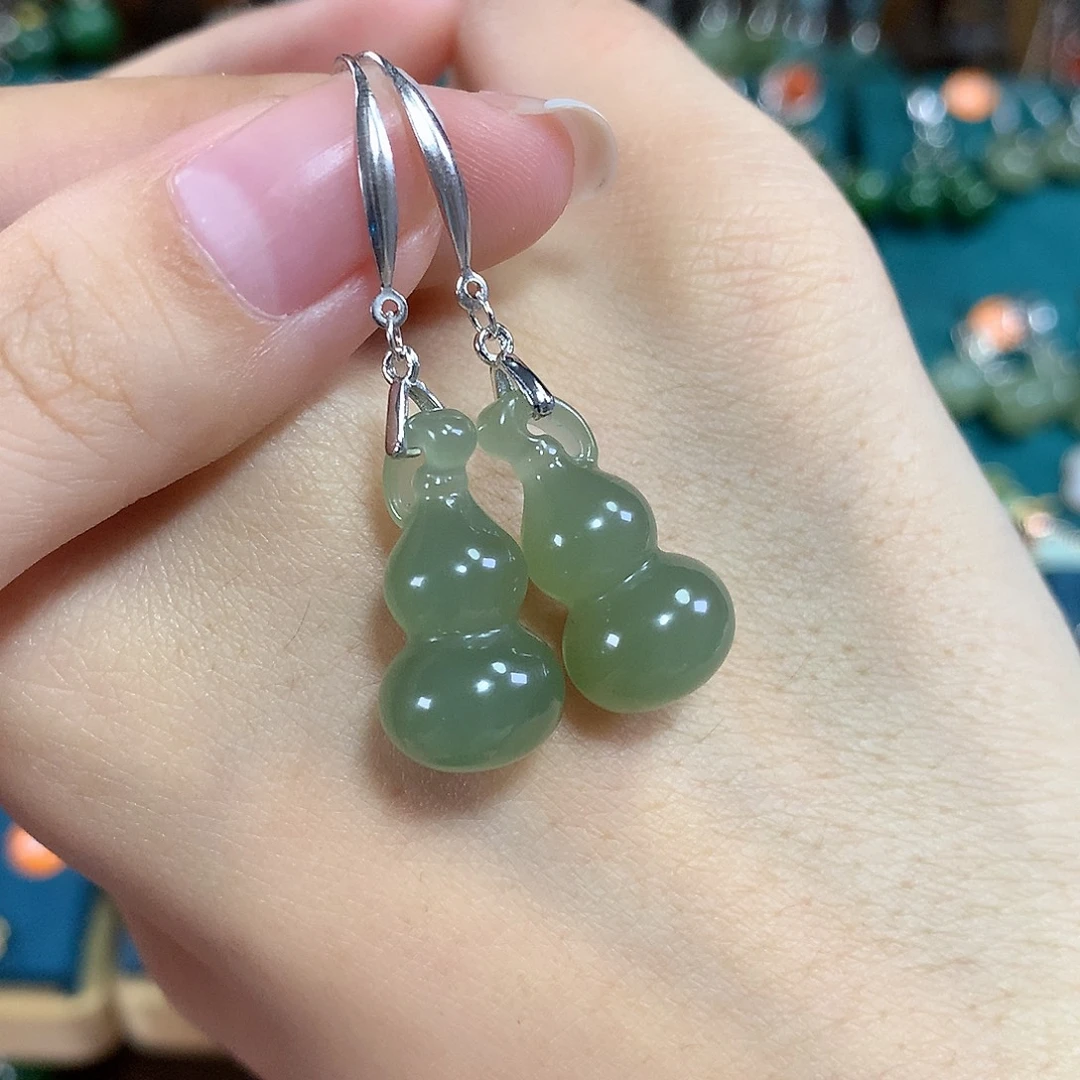 和田玉银S925镶嵌耳饰葫芦卡21.5左右