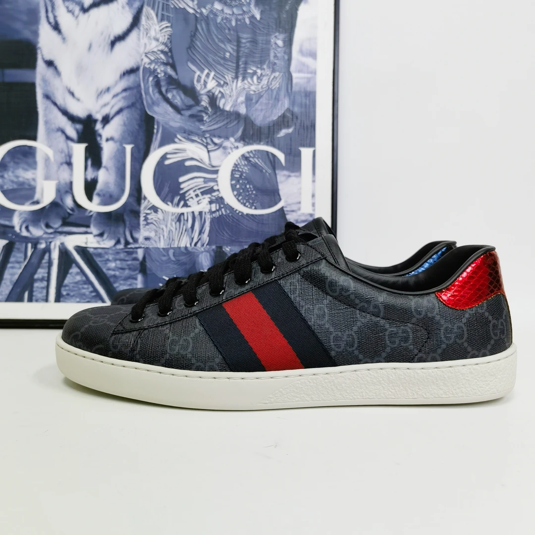 未使用 GUCCI/古驰 古驰ACE黑灰老花满印蛇鳞鸳鸯尾板鞋低帮