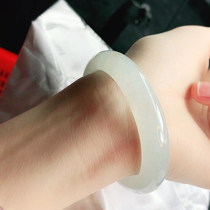 翡翠未镶嵌手镯缅甸天然a货翡翠手镯