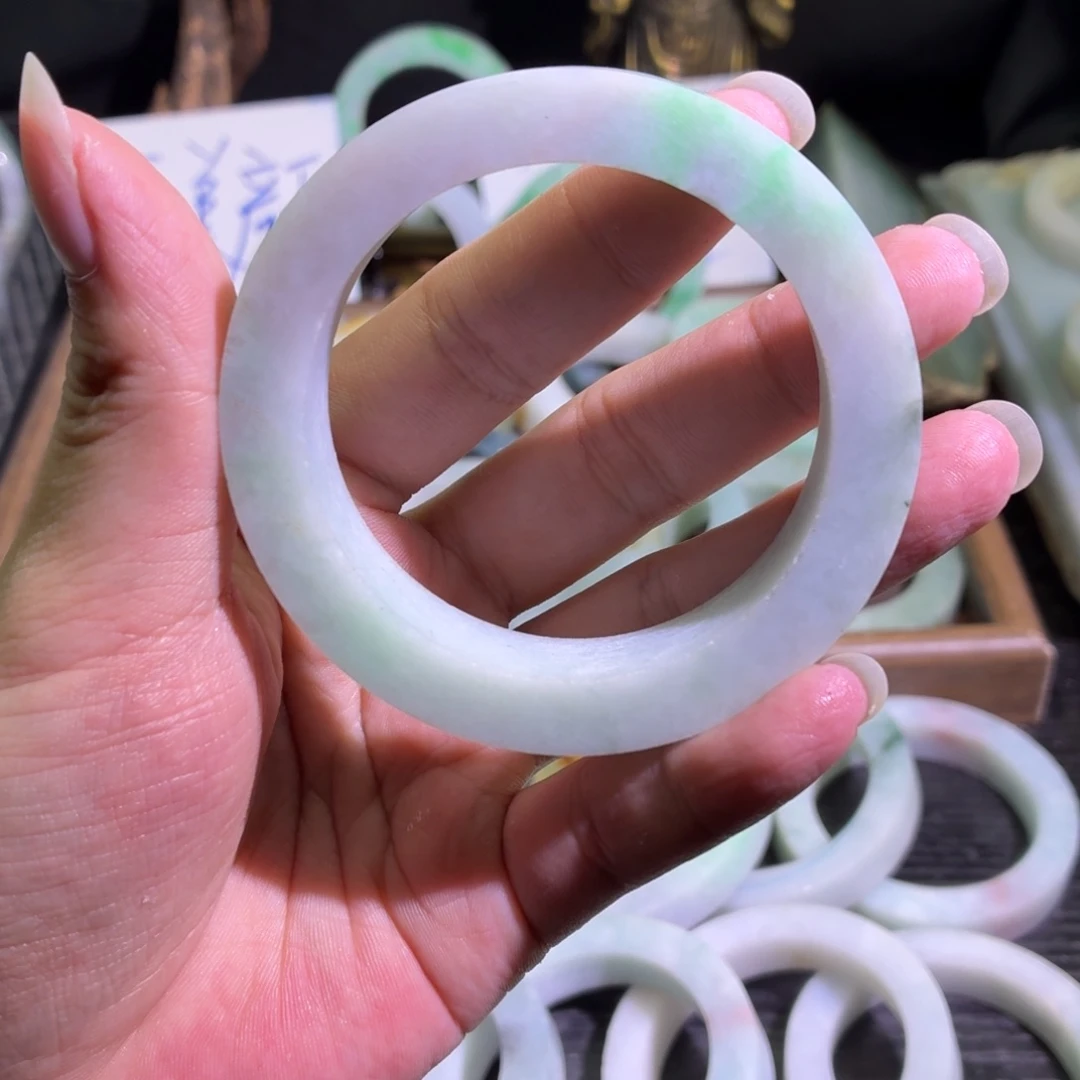 定制翡翠未镶嵌缅甸翡翠A货手镯毛胚定制