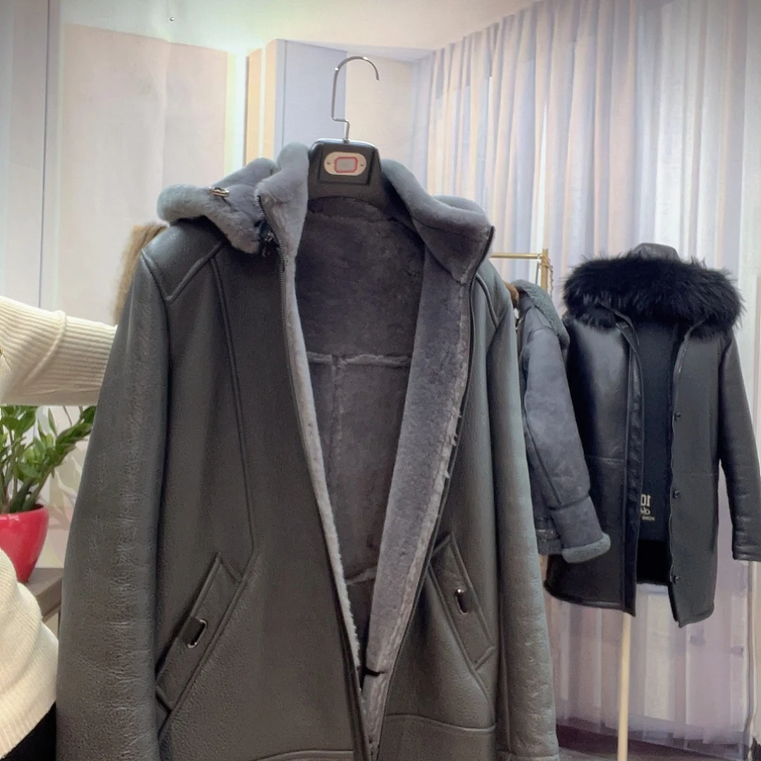 皮毛一体加厚保暖外套